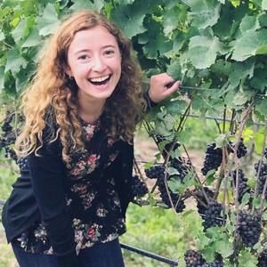 Meet your Posher, Vicky